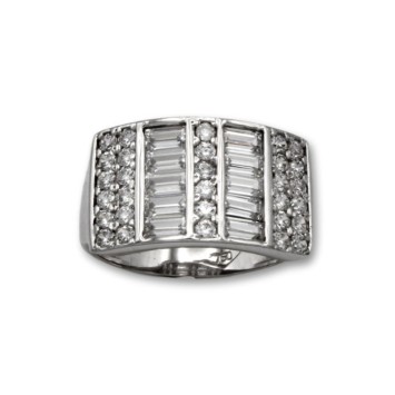 Sortija de oro con lineas verticales