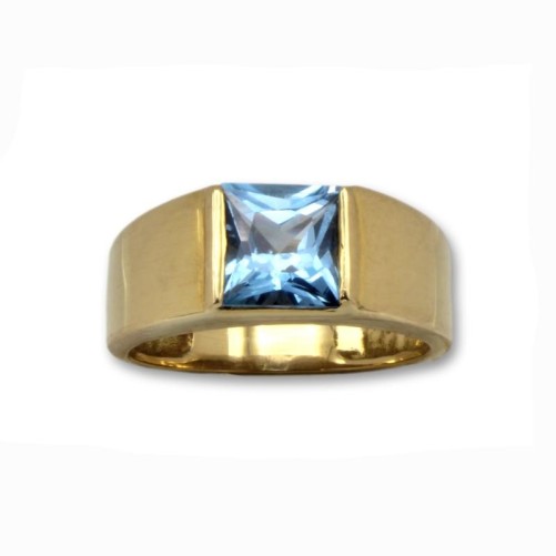 Sortija de oro y aguamarina