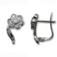 Pendientes de oro blanco de flor y circonitas