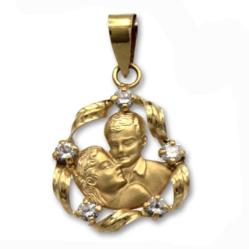 Colgante de oro con enamorados y circonitas