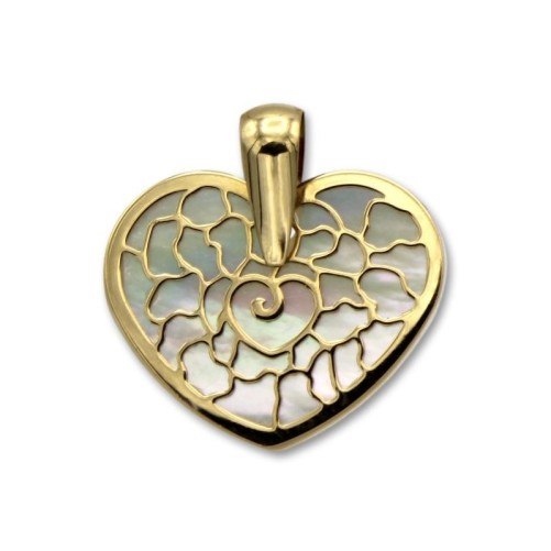 Colgante de oro de un corazón con nácar