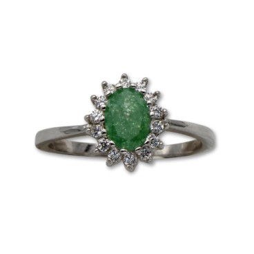 Anillo de plata circonita oval verde rodeada de circonitas blancas