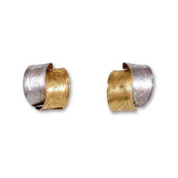 Pendiente oro bicolor ancho grabados