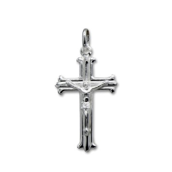 Cruz de plata plana con cristo en relieve