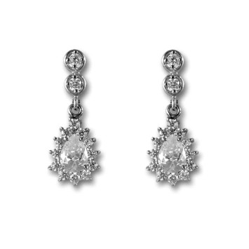 Juego de pendientes largos y sortija de oro blanco con circonitas