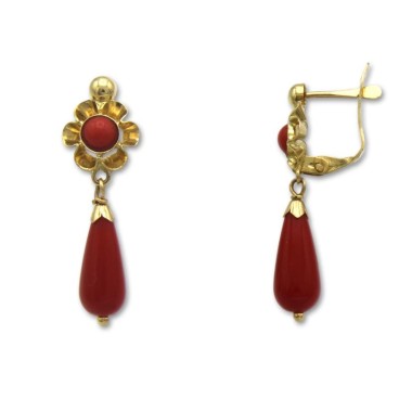 Pendiente de oro arquillo en color coral con lágrima