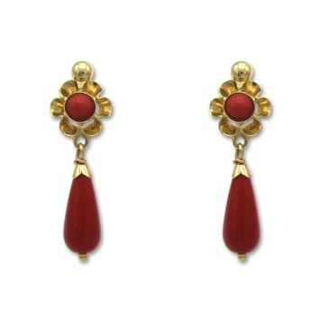 Pendiente de oro arquillo en color coral con lágrima