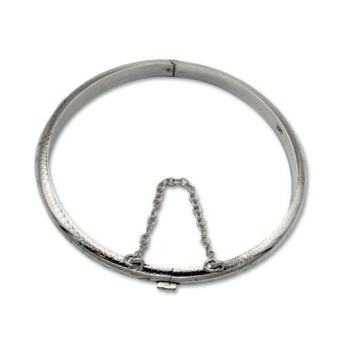 Pulsera de plata media caña con cierre redonda