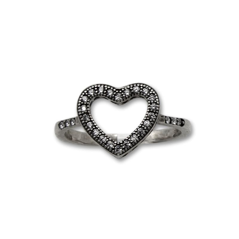 Anillo de plata de silueta corazón con circonitas