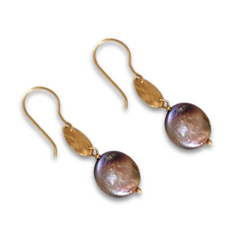 Pendiente de oro largo con perla cultivada color y círculo