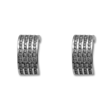 Pendiente de plata con circonitas en linea y cierre omega