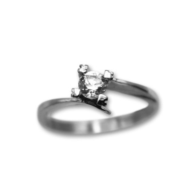 Solitario de oro blanco de 18k con circonita engarzada con garras