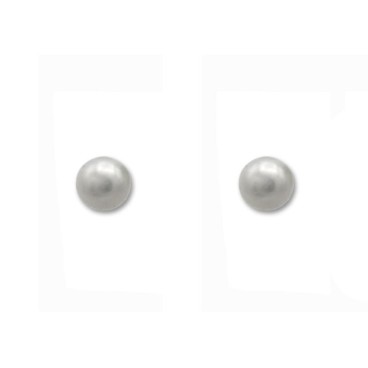 Pendiente en oro de 18k, de diseño clásico tiene una perla de 5.5mm 