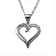 Colgante de plata de corazón con circonitas y cadena