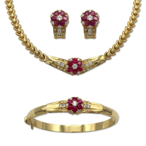 Precioso conjunto de mujer en oro de 18k rubís naturales y circonitas